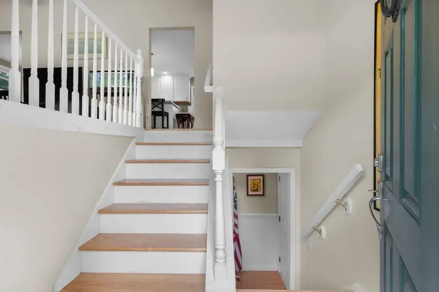 32 Raeder Drive, Stratham, NH 03885 - #3
