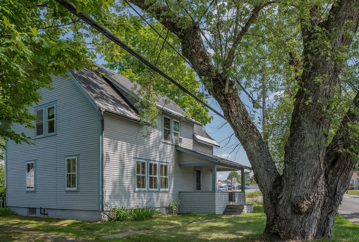 515 Washington Highway, Morristown, VT 05661 - #1