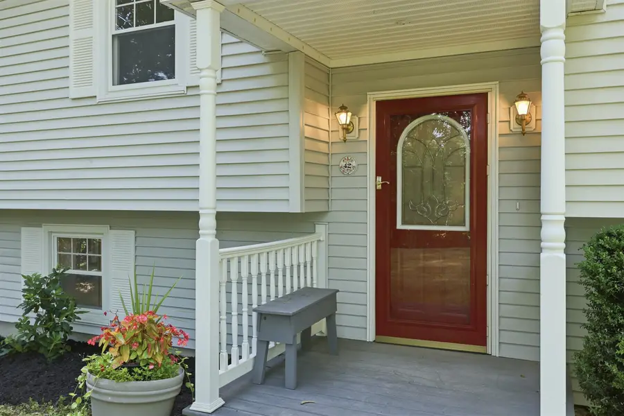 42 Jason Drive, Goffstown, NH 03045 - #2