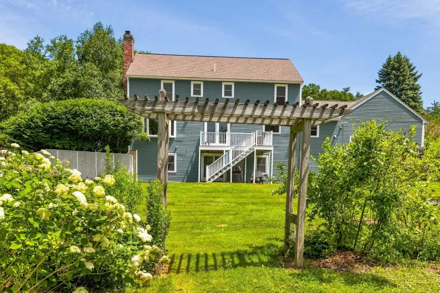 3 Gold Post Road, Dover, NH 03820 - #2