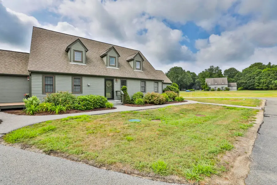 26 Montrose Drive, Stratham, NH 03885 - #2