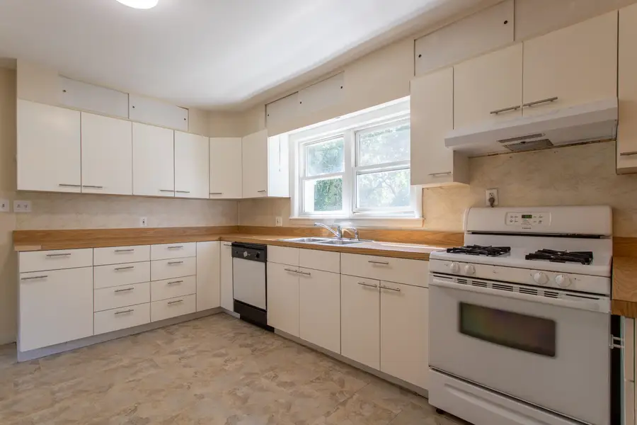16 Tuck Road, Hampton, NH 03842 - #3