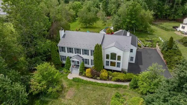7 Longview Circle, Pelham, NH 03076