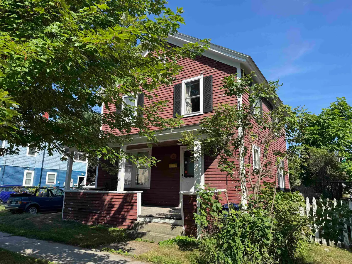 28 Ward Street, Burlington, VT 05401 - #1