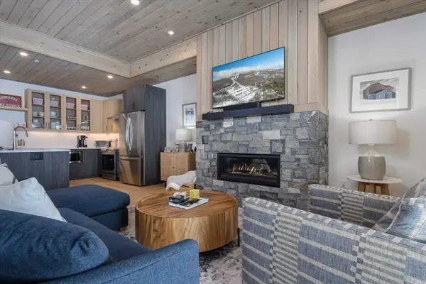 37 Village Center Road #Blue Spruce 4, Ludlow, VT 05149