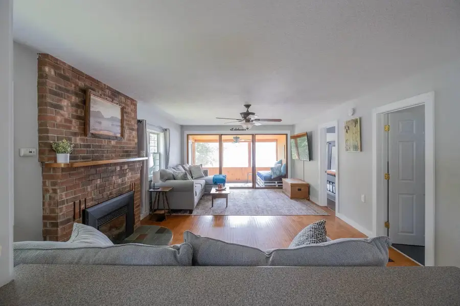 422 Billings Point, Newport, VT 05855 - #3