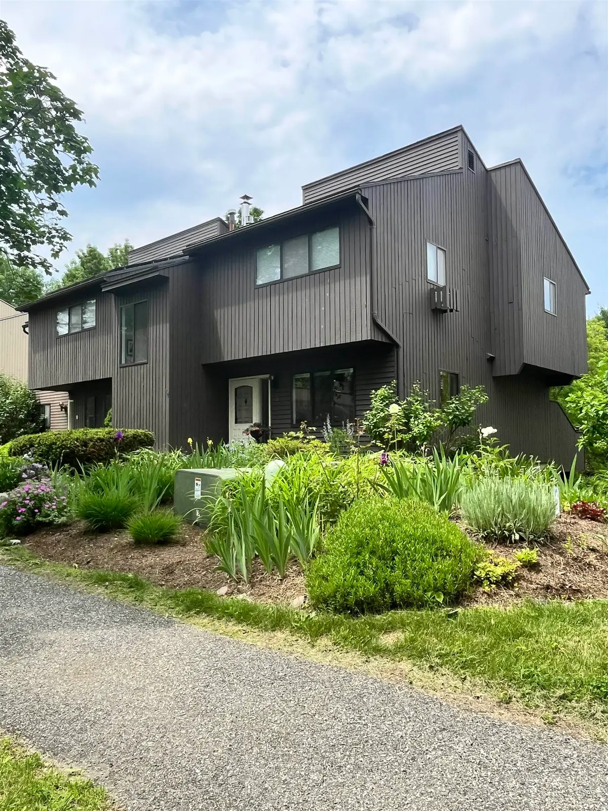 5 Lexington Green, South Burlington, VT 05403 - #1