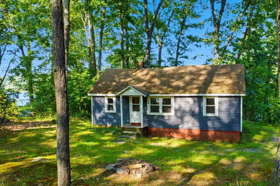 16 Hillside Avenue, Amherst, NH 03031-1840 - #2