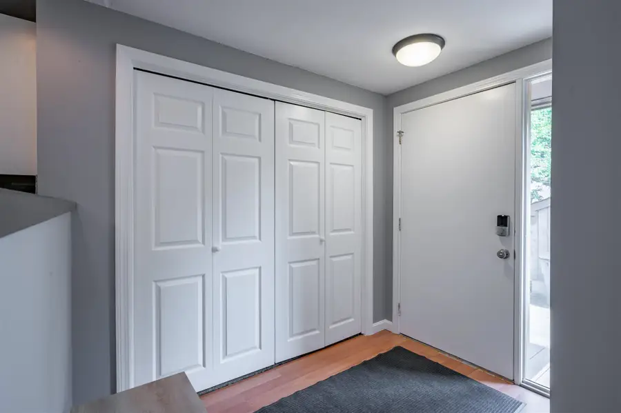 21  Silverton Drive, Nashua, NH 03062 - #3
