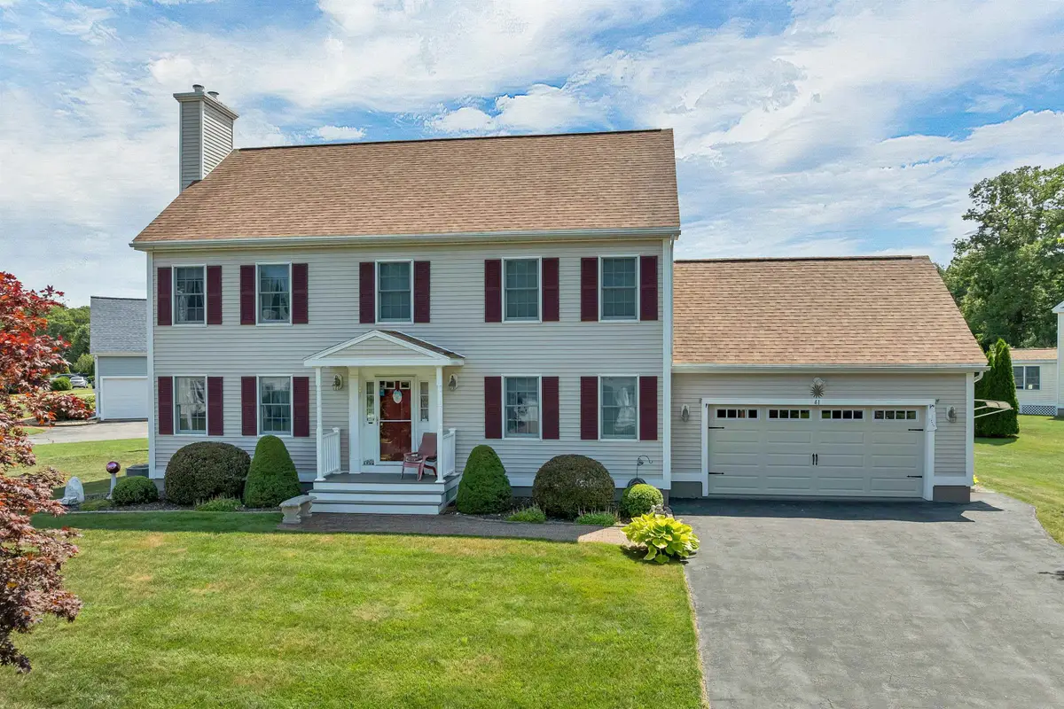41 Viola Circle, Seabrook, NH 03847 - #1