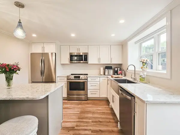 268 Lafayette Road #1, Portsmouth, NH 03801