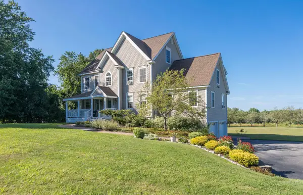 93 Bunker Hill Avenue, Stratham, NH 03885