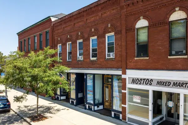32 Market Street #B, Somersworth, NH 03878
