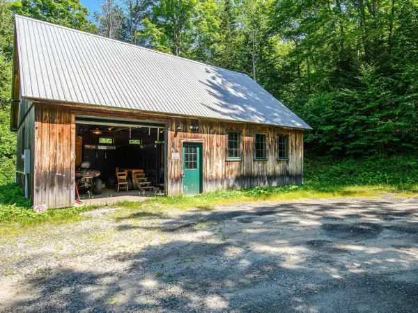 68 Melissa Lane, Orange, VT 05649