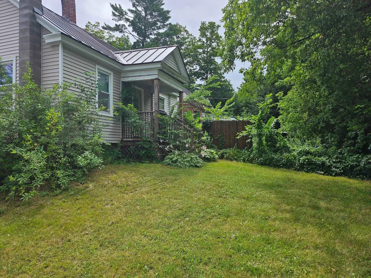 13 Grove Street, Newport, NH 03773-1409 - #1