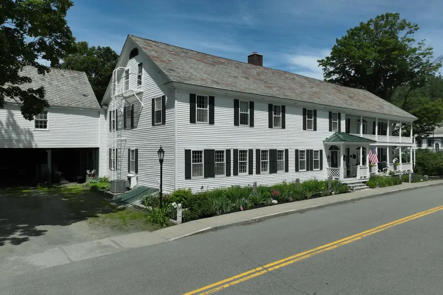 4 Court Street, Newfane, VT 05345 - #3