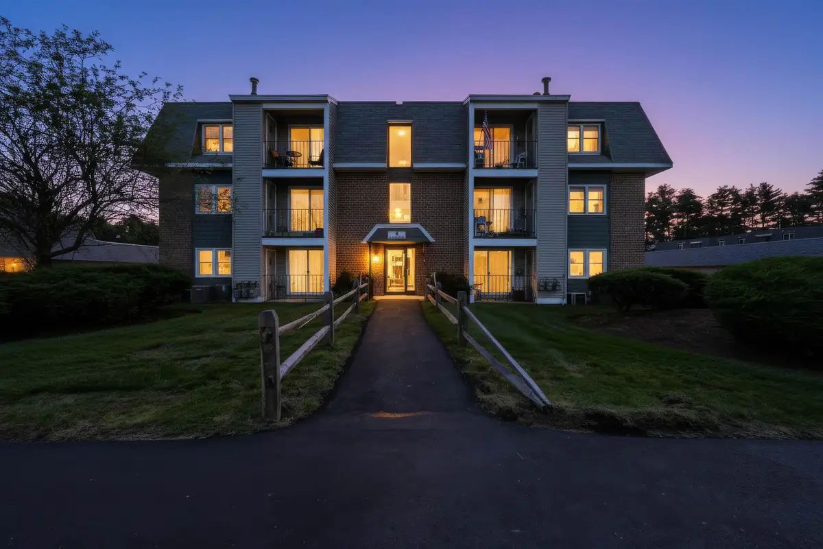 3 Roedean Drive #104, Nashua, NH 03063 - #1