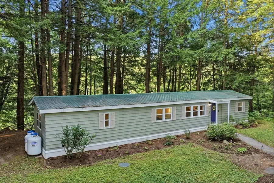 64 Evergreen Lane, Hopkinton, NH 03229 - #3