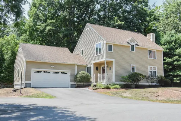 7 Casey Circle, Nashua, NH 03063