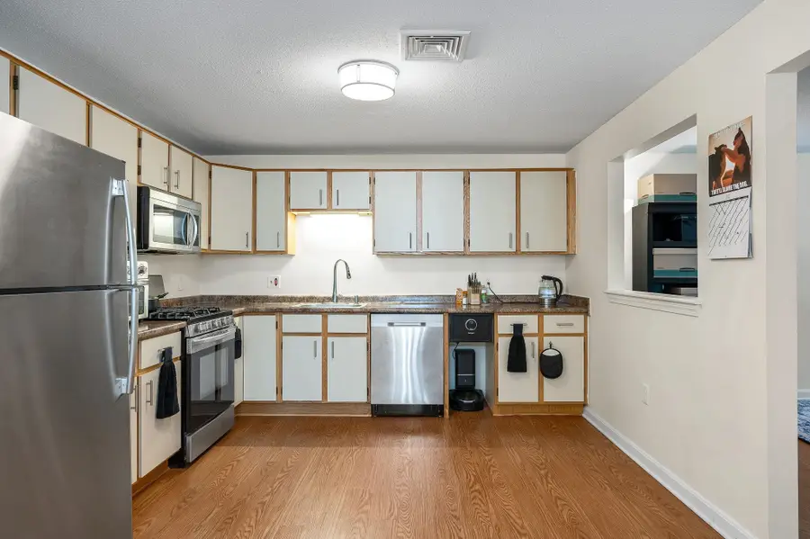 2 Roedean Drive #306, Nashua, NH 03063 - #3