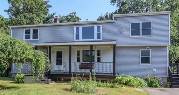 1 Gumpas Hill Road, Pelham, NH 03076