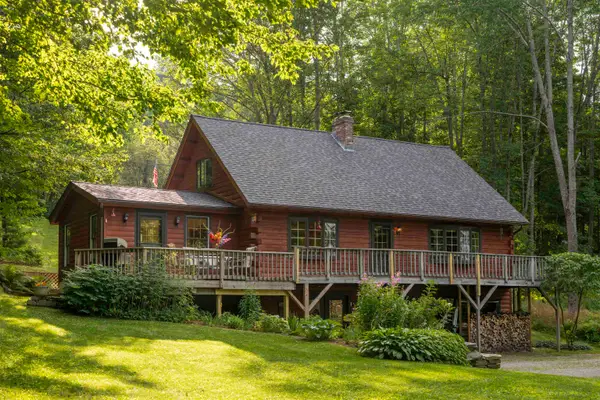 12 Short Road, Hartland, VT 05048