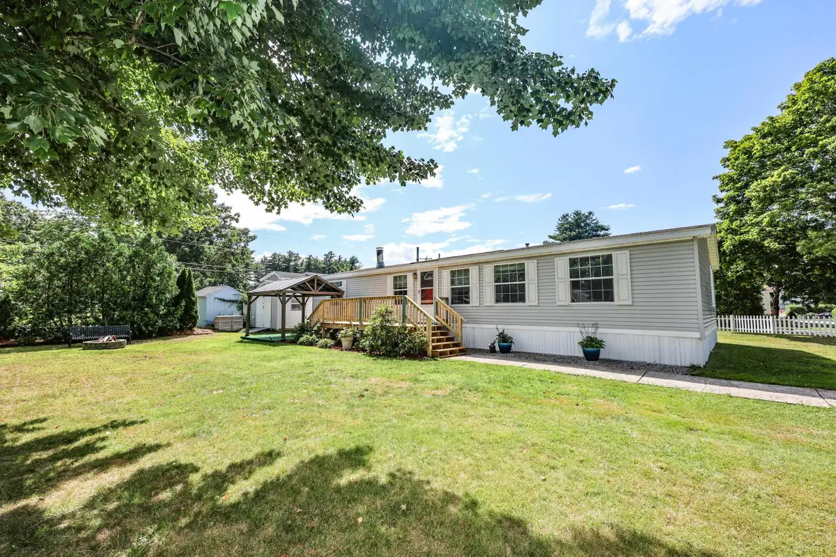 75 Pine Tree Terrace, Derry, NH 03038 - #1