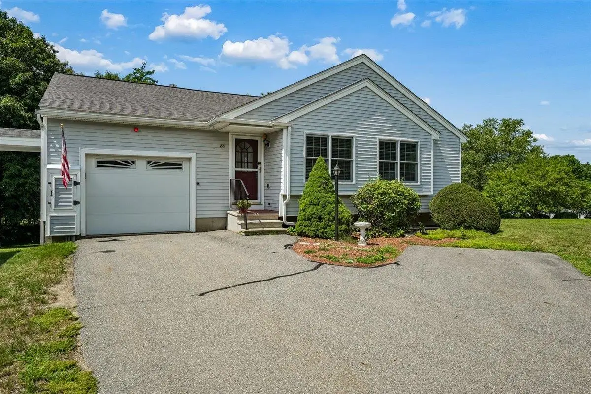25 Rainbow Drive, Londonderry, NH 03053 - #1