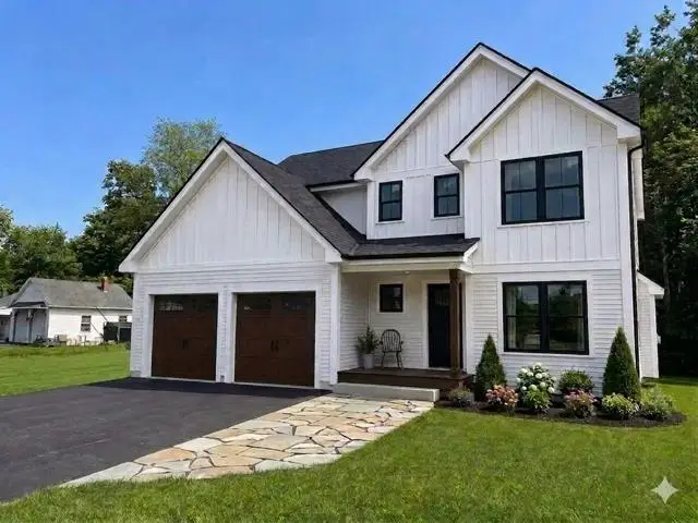 201 Hampstead Road, Derry, NH 03838 - #1