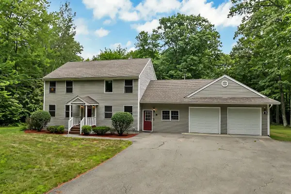 26 Robin Way, Meredith, NH 03253
