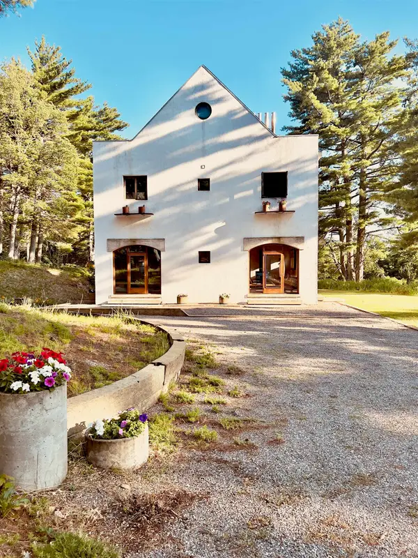 437 Avery Hill Road, Alton, NH 03810
