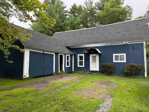 48 School Street, Springfield, VT 05150