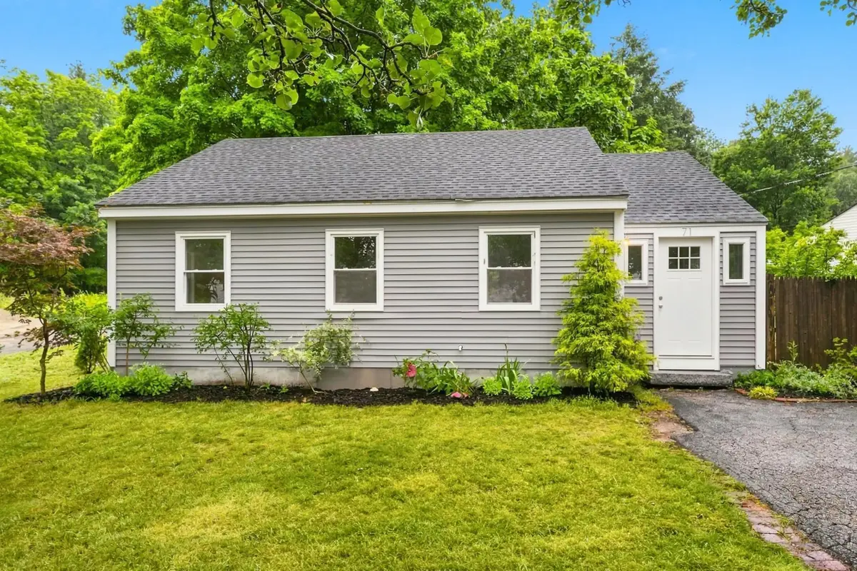 71 Manchester Street, Nashua, NH 03064 - #1