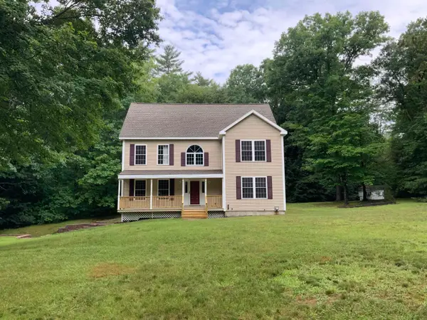 448 Bee Hole Road, Loudon, NH 03307