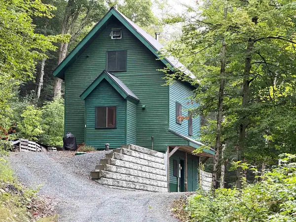 966 Old Man Mountain Road, St. Johnsbury, VT 05819