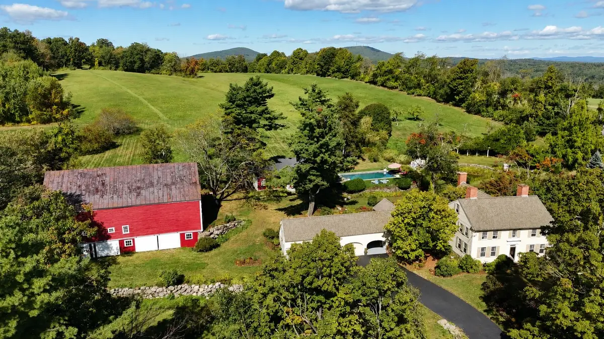 89 Chestnut Hill Road, Amherst, NH 03031 - #1
