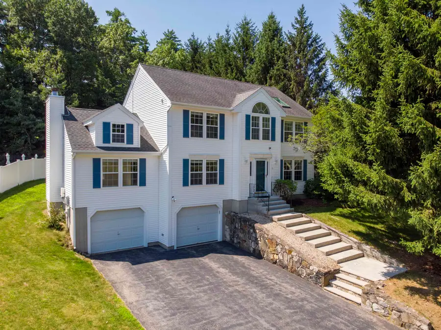 11 Wintergreen Drive, Merrimack, NH 03054 - #2