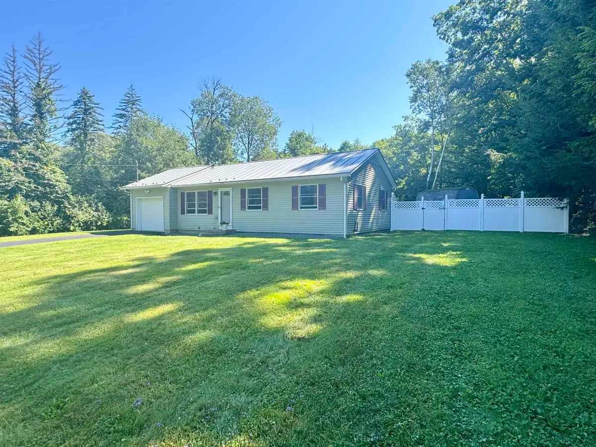 35 Reese Circle, Rockingham, VT 05101 - #1