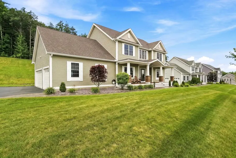 19 Beechwood Road, Salem, NH 03079 - #3