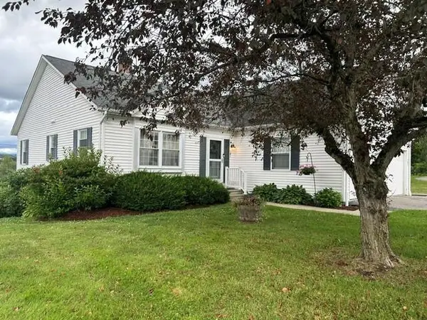 241 Eastview Circle, Williston, VT 05495