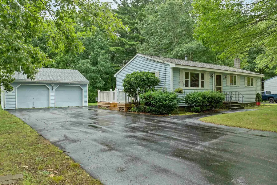 31 Riverlawn Avenue, Rochester, NH 03868 - #2