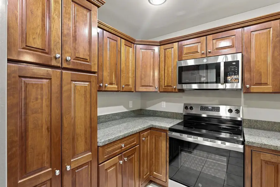 5 Sally Sweets Way #329, Salem, NH 03079 - #3