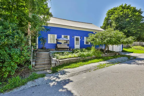 24 Butler Street, Hillsborough, NH 03244