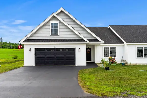 11 Brook Circle, Northwood, NH 03261