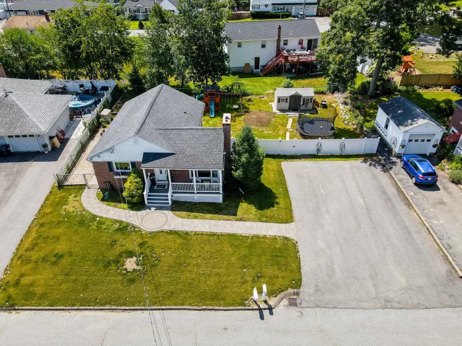 15 Irving Street, Salem, NH 03079 - #2