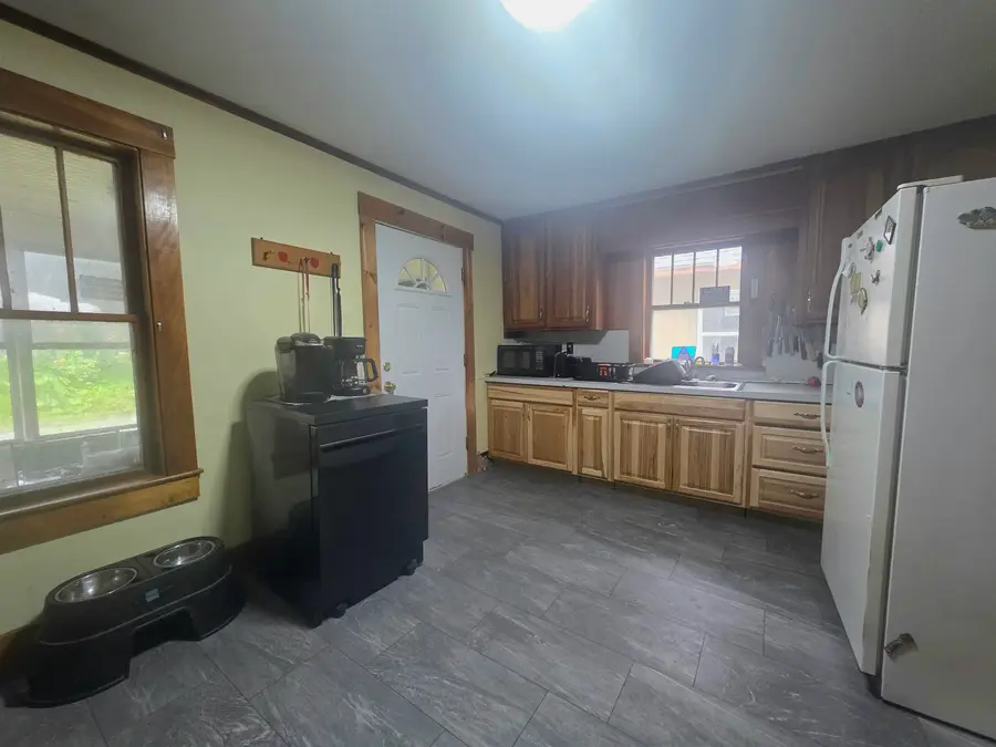 1 Eaton Avenue, Springfield, VT 05156 - #3