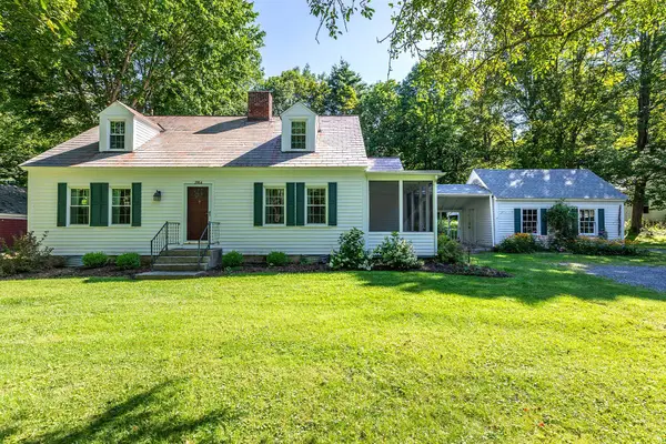 2984 VT 313 Route, Arlington, VT 05250
