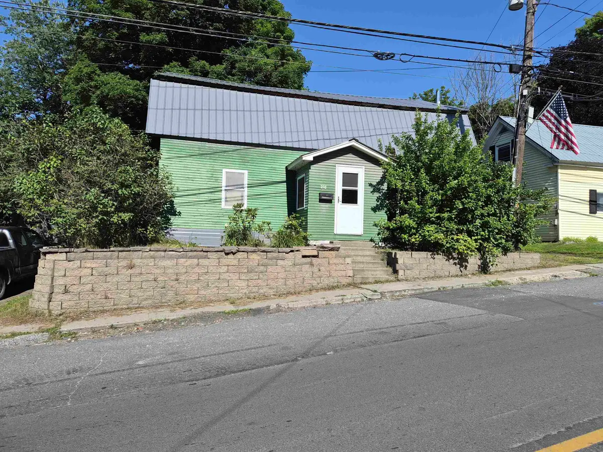 258 North Main Street, Northfield, VT 05663 - #1