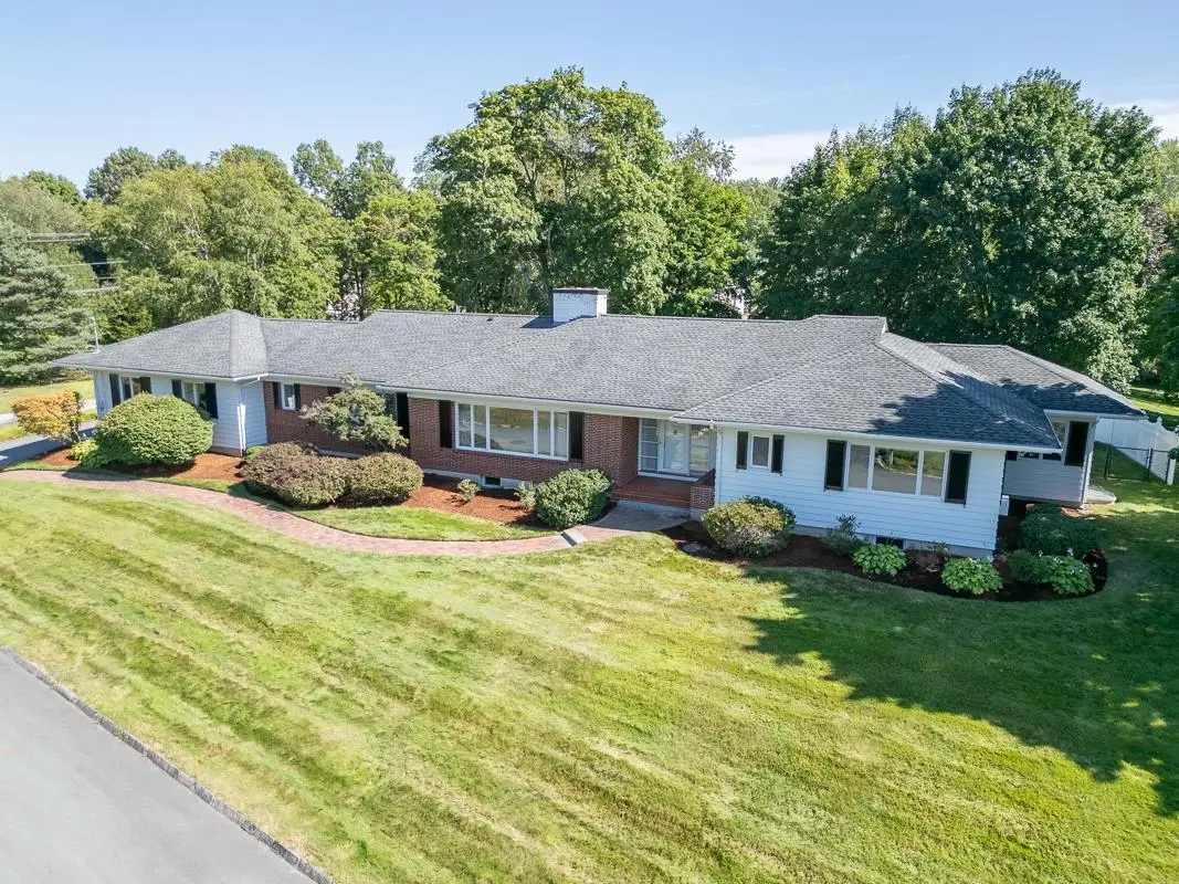 14 Chelsea Court, Nashua, NH 03062 - #1