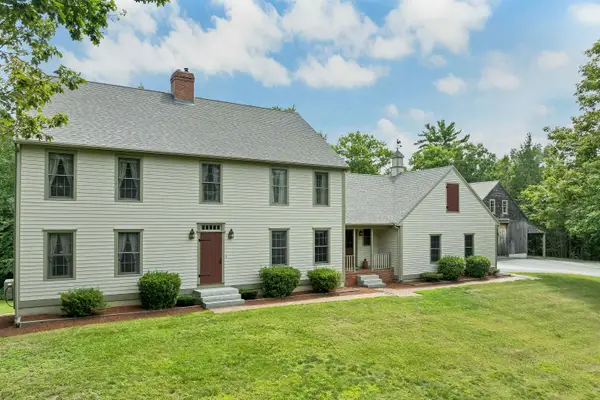 35 Moose Point Drive, Dunbarton, NH 03046